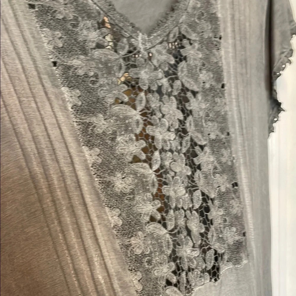 POL Gray Ruffled Short Sleeve Blouse - Picture 3 of 6